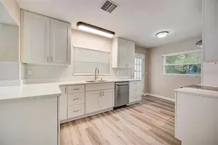 4223 E Pine Hill Cir, Orlando, FL 32808 - Photo 16