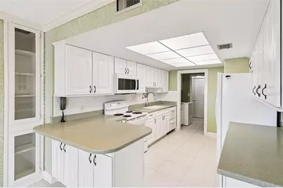 115 N Indian River Drive #207, Cocoa, FL 32922 - Photo 8