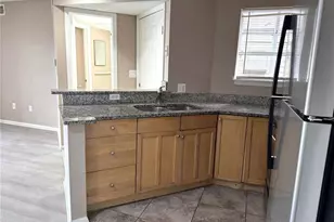 1916 Lake Atriums Cir, Orlando, FL 32839 - Photo 10