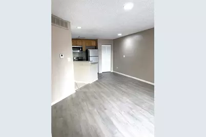 1916 Lake Atriums Circle #32, Orlando, FL 32839 - Photo 6
