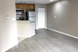 1916 Lake Atriums Cir, Orlando, FL 32839 - Photo 6