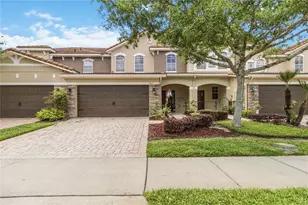 2107 Velvet Leaf Dr, Ocoee, FL 34761 - Photo 2