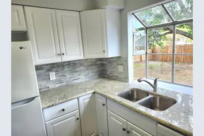 7616 Pacific Heights Circle, Orlando, FL 32835 - Photo 4