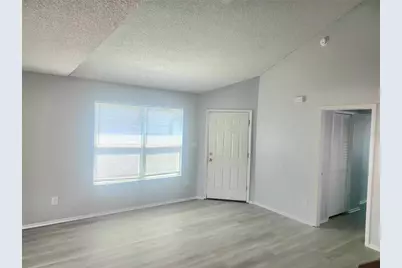 7616 Pacific Heights Circle, Orlando, FL 32835 - Photo 10