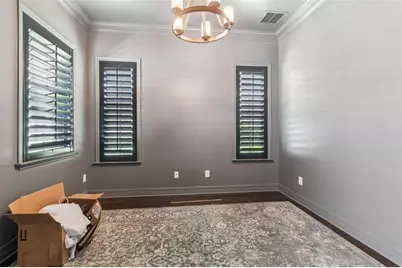 14320 Avon Farms Drive, Tampa, FL 33618 - Photo 4