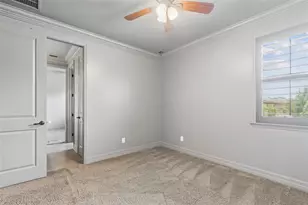 14320 Avon Farms Dr, Tampa, FL 33618 - Photo 28