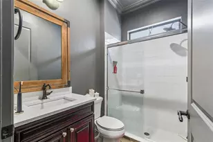 14320 Avon Farms Dr, Tampa, FL 33618 - Photo 20