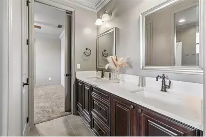 14320 Avon Farms Drive, Tampa, FL 33618 - Photo 28