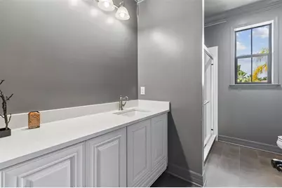 14320 Avon Farms Drive, Tampa, FL 33618 - Photo 34