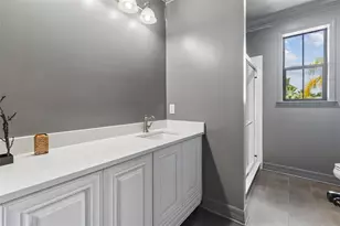 14320 Avon Farms Dr, Tampa, FL 33618 - Photo 34