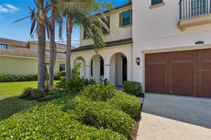 14320 Avon Farms Dr, Tampa, FL 33618 - Photo 2