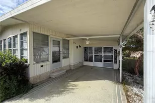 930 Tarrson Blvd, Lady Lake, FL 32159 - Photo 2