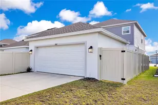 2865 Fitness St, Clermont, FL 34714 - Photo 16