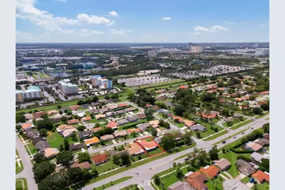10760 Wilderness Court, Orlando, FL 32821 - Photo 30