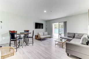 1624 Windsor Oak Ct, Kissimmee, FL 34744 - Photo 4