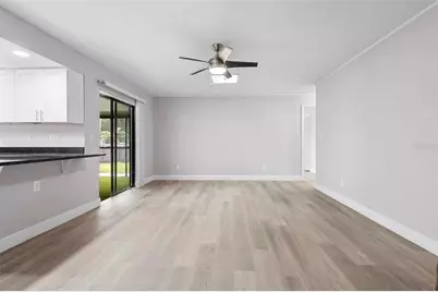 10140 Bridlewood Avenue, Orlando, FL 32825 - Photo 16