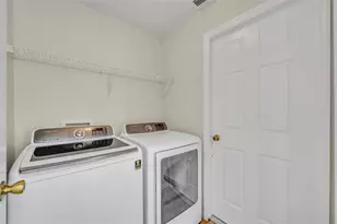21630 Regency Park Ln, Leesburg, FL 34748 - Photo 26