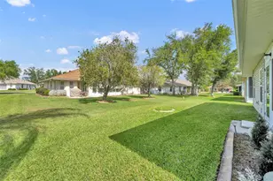 21630 Regency Park Ln, Leesburg, FL 34748 - Photo 32