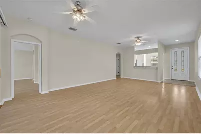 21630 Regency Park Ln, Leesburg, FL 34748 - Photo 10
