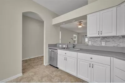 21630 Regency Park Ln, Leesburg, FL 34748 - Photo 16