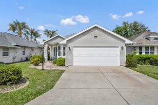 21630 Regency Park Ln, Leesburg, FL 34748 - Photo 2