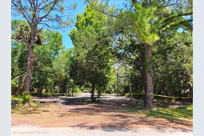 177 Gladys Avenue, Inglis, FL 34449 - Photo 2