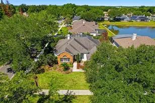 264 Blue Stone Cir, Winter Garden, FL 34787 - Photo 4