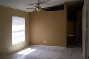 982 Little Creek Rd, Orlando, FL 32825 - Photo 2