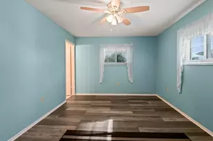 606 La Jolla Ave, Sun City Center, FL 33573 - Photo 18