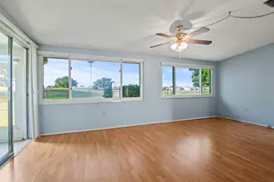 606 La Jolla Ave, Sun City Center, FL 33573 - Photo 10