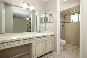 921 St Croix Ct, Orlando, FL 32835 - Photo 4