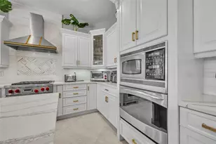 5102 Sailwind Cir, Orlando, FL 32810 - Photo 10