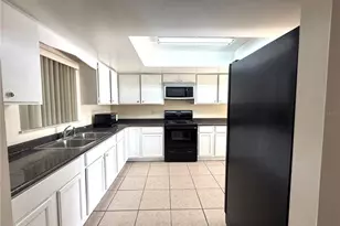 1826 Mulberrywood Ct, Orlando, FL 32818 - Photo 6