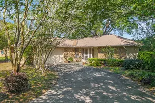 7385 SW 103rd Ln, Ocala, FL 34476 - Photo 1