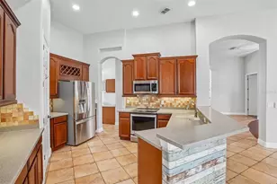 910 Parasol Pl, Oviedo, FL 32766 - Photo 2