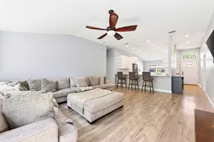 1031 Monterey Dr, Deltona, FL 32725 - Photo 4