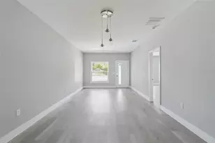 397 North Blvd W, Davenport, FL 33837 - Photo 2