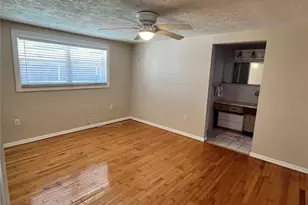 5746 Friedly Ave, New Port Richey, FL 34652 - Photo 6