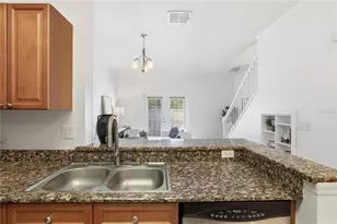 2484 Lancien Ct, Orlando, FL 32826 - Photo 8