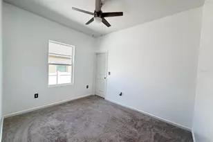 2021 Hemingway Cir, Groveland, FL 34736 - Photo 8