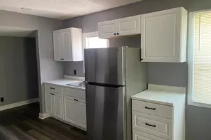 1301 Prescott St S, Saint Petersburg, FL 33712 - Photo 6