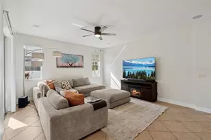 9310 Mustard Leaf Dr, Orlando, FL 32827 - Photo 12