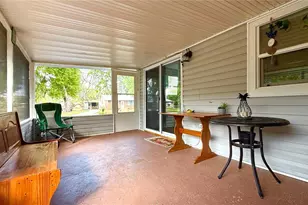 111 NE Palencia Rd, Auburndale, FL 33823 - Photo 6