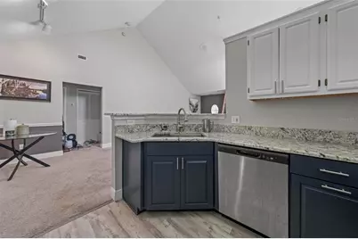 3396 Parkchester Square Boulevard #204, Orlando, FL 32835 - Photo 8