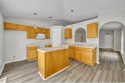 3147 Whispering Trails Street, Winter Haven, FL 33884 - Photo 10