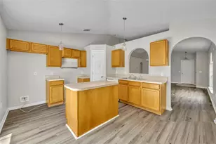 3147 Whispering Trails St, Winter Haven, FL 33884 - Photo 10
