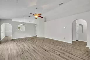 3147 Whispering Trails St, Winter Haven, FL 33884 - Photo 4