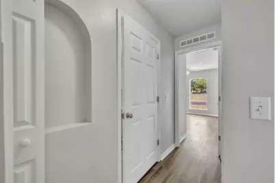 3147 Whispering Trails Street, Winter Haven, FL 33884 - Photo 20