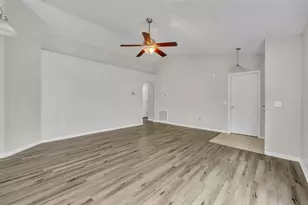 3147 Whispering Trails St, Winter Haven, FL 33884 - Photo 8