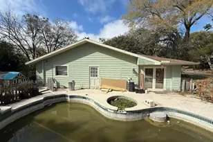684 Stratford Dr, Deland, FL 32724 - Photo 42